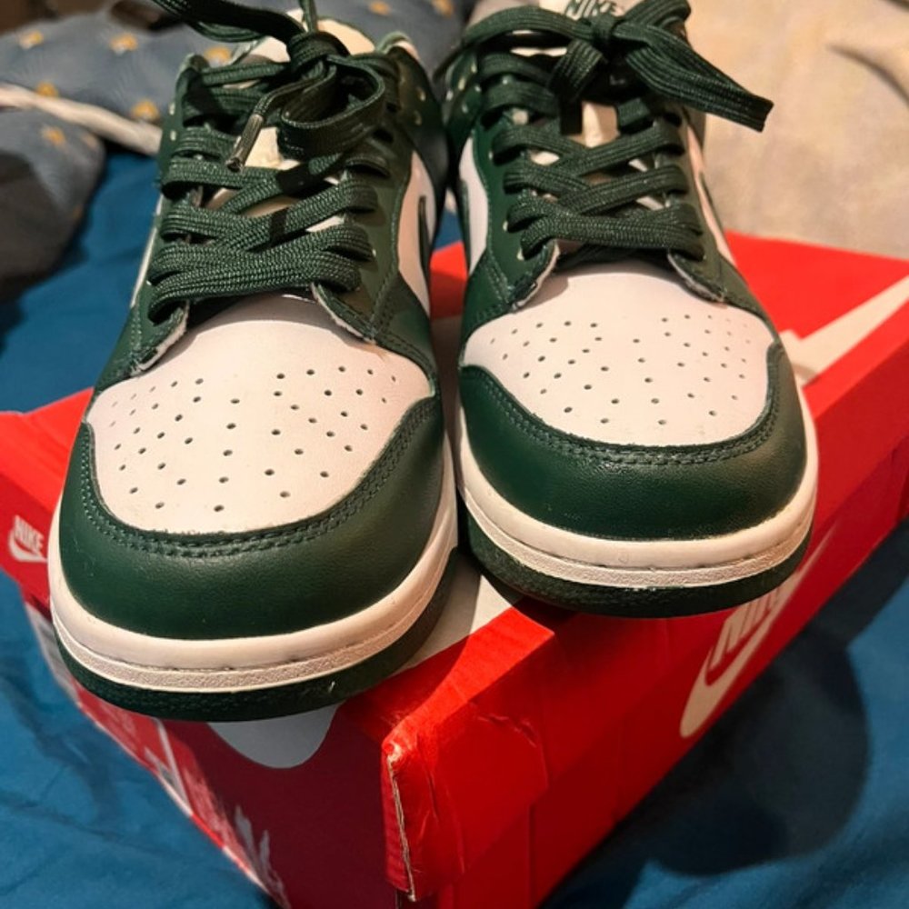 Nike Dunk Low - Picture 4 of 5